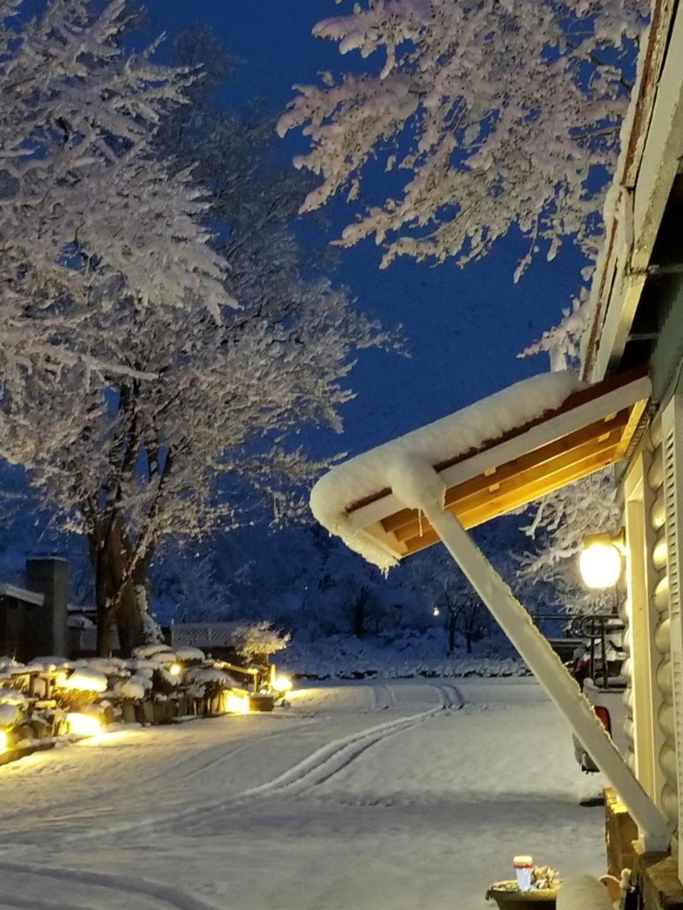 Toiyabe Motel Walker Exterior photo